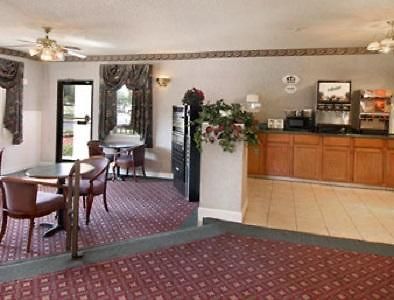 Rodeway Inn Lumberton Interno foto