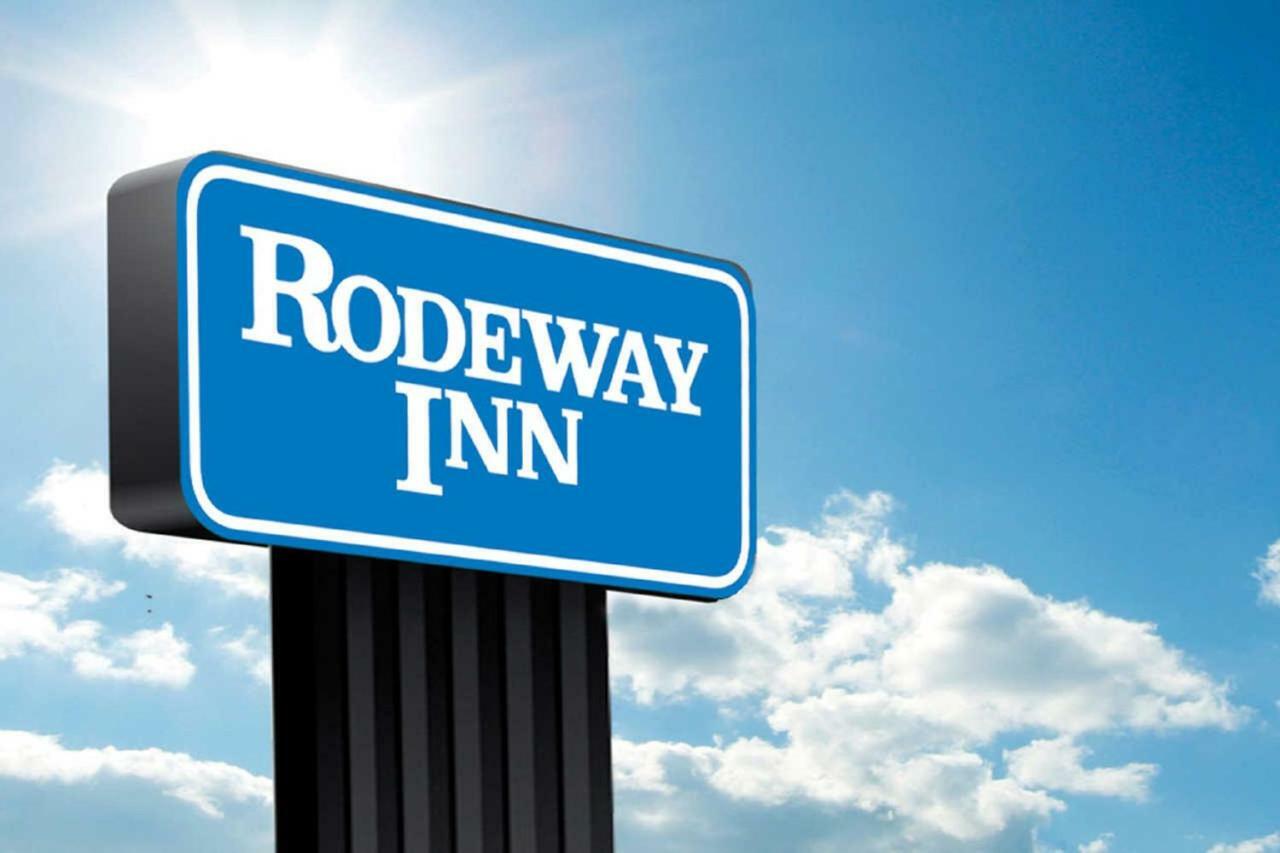 Rodeway Inn Lumberton Esterno foto